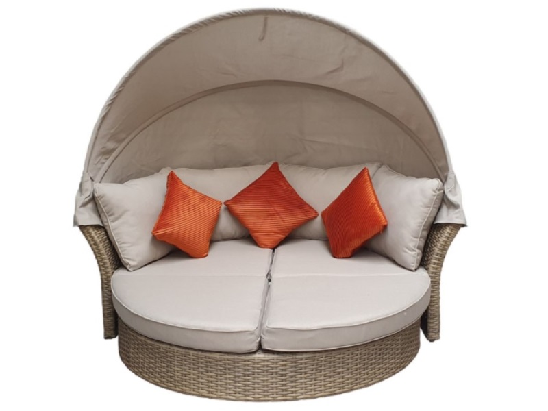Signature Weave Lily Daybed Outdoor, Round Outdoor Daybed Cushion
