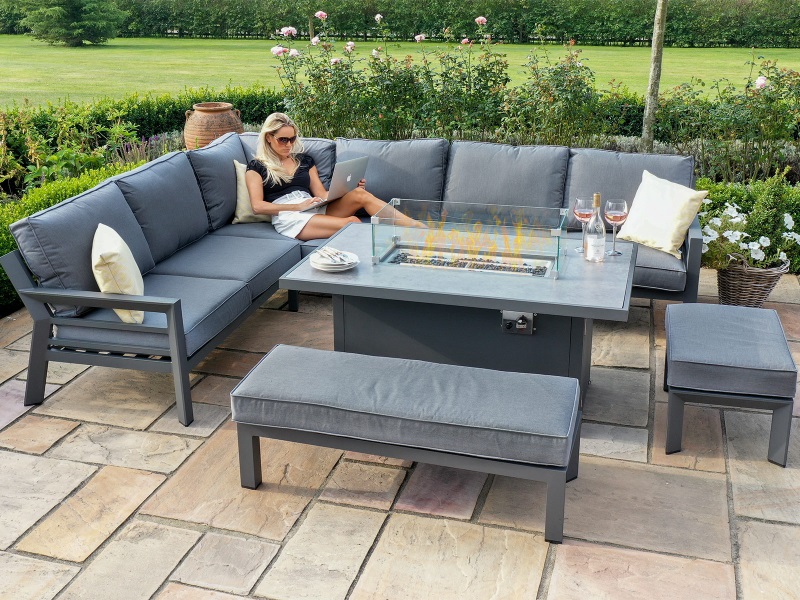 New York Corner Dining Set With Fire Pit Table Image 0